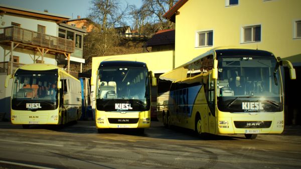 busreisen-kiesl-logo-2016-dsc00245-fciiso150-1920CB59F006-C00C-2201-4087-65090AEE4C70.jpg